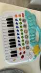 Interaktywne pianini Fisher price