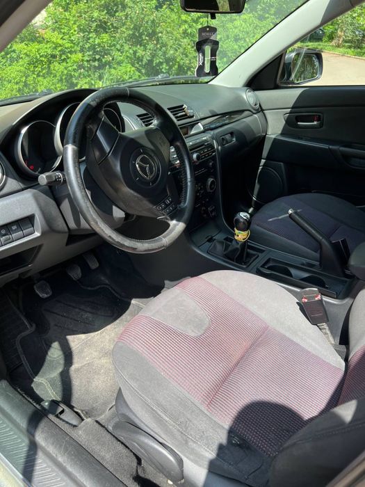 Mazda 3 2003 года