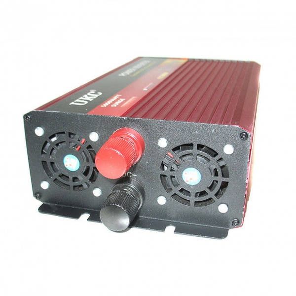 Автомобильный UKC AC/DC AR 2500W 12-220 V преобразователь напряжения
