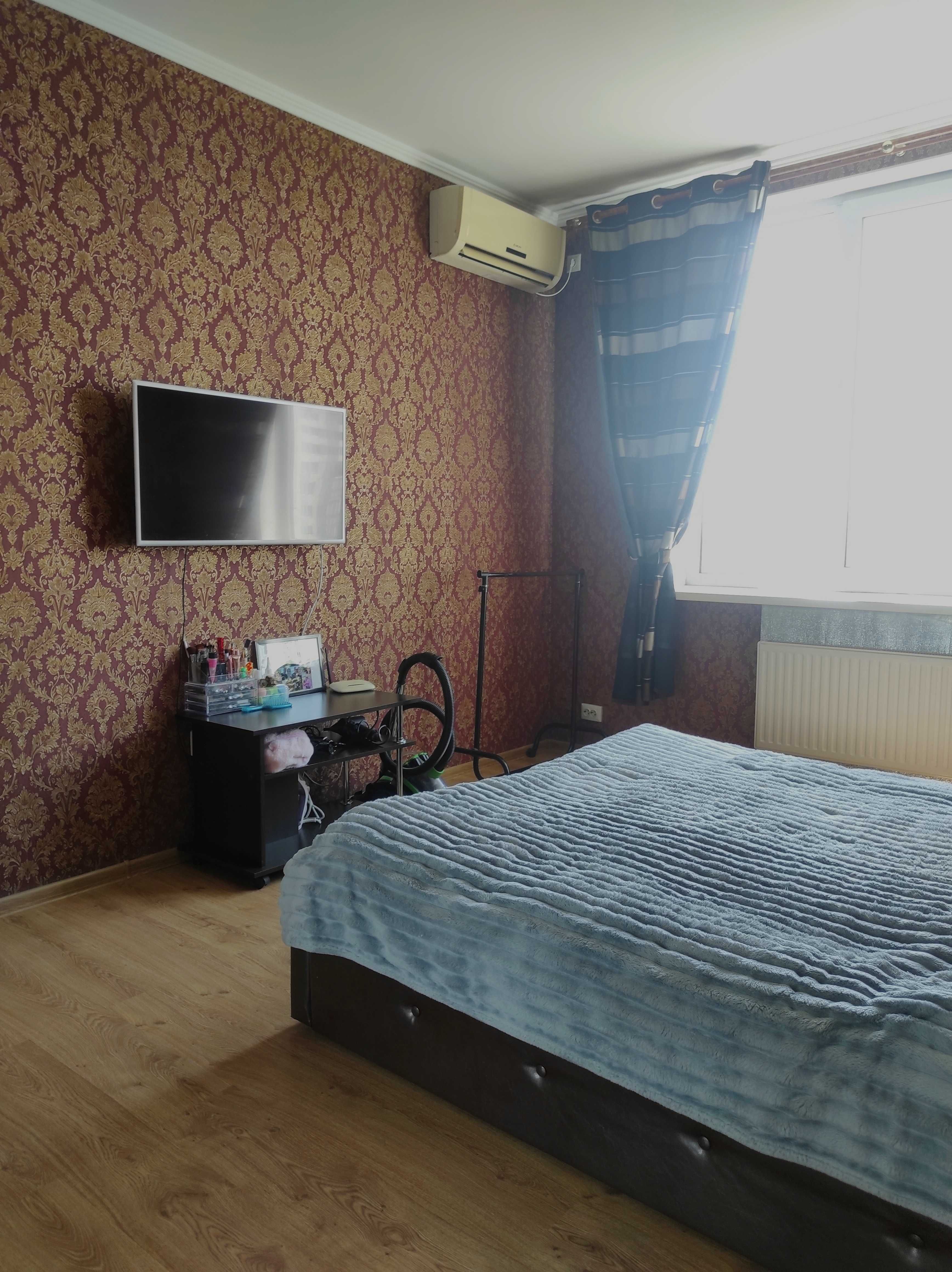 Продам 1к квартиру в Альтаире 1