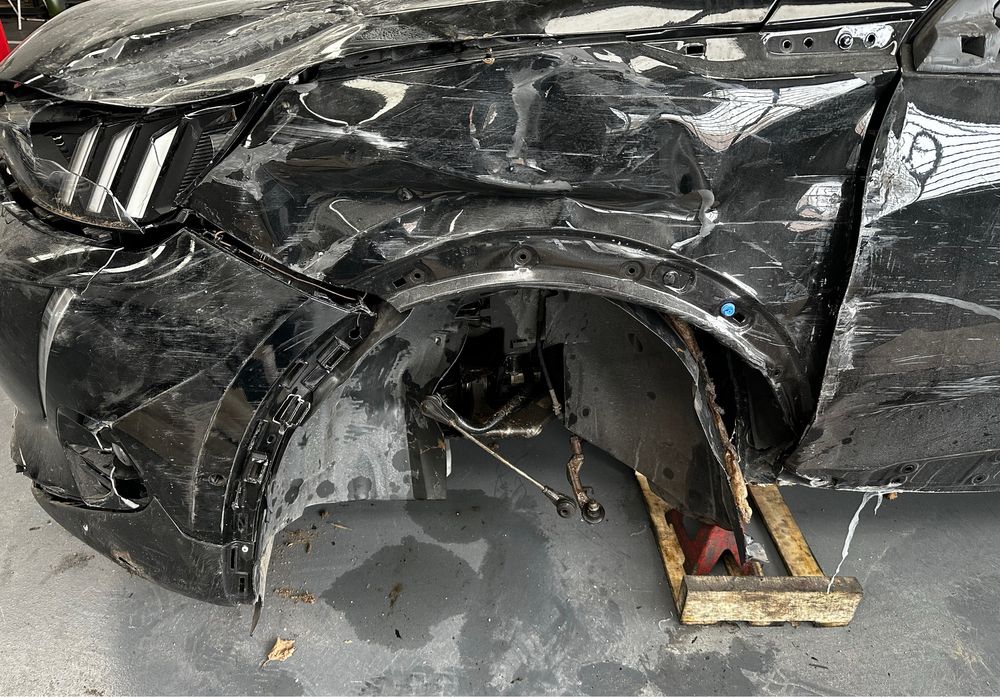 Peugeot 2008 1.2 GT - SALVADO