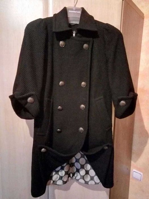 Продам пальто-жакет.