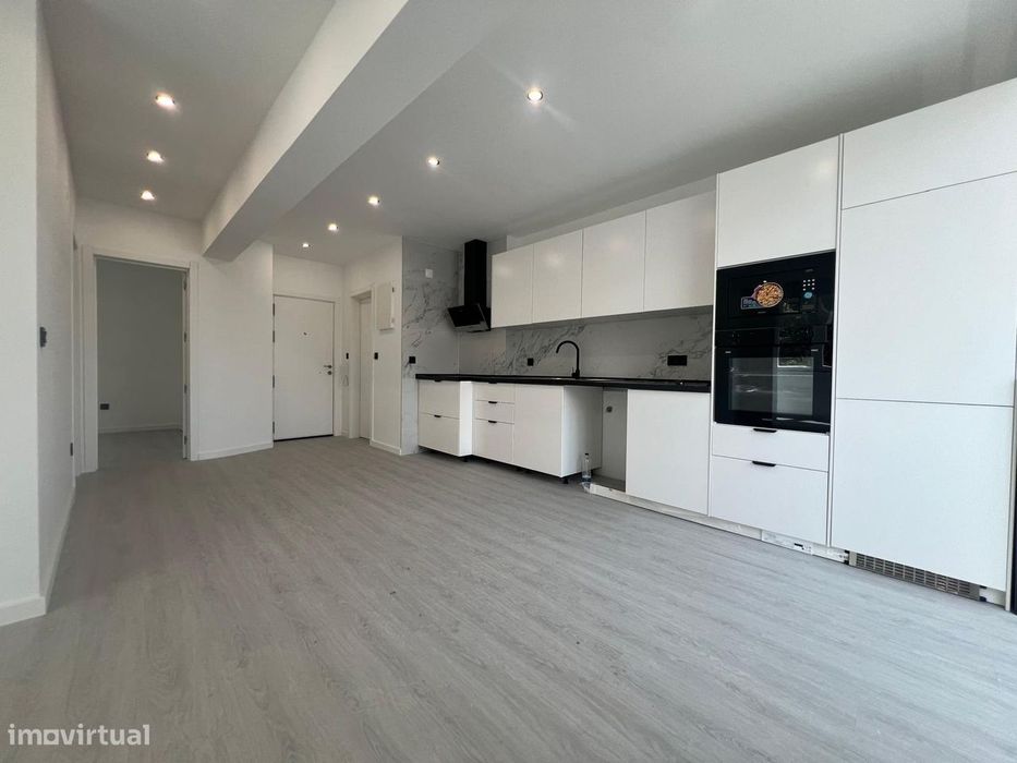 Apartamento T2 - Cruz de Pau