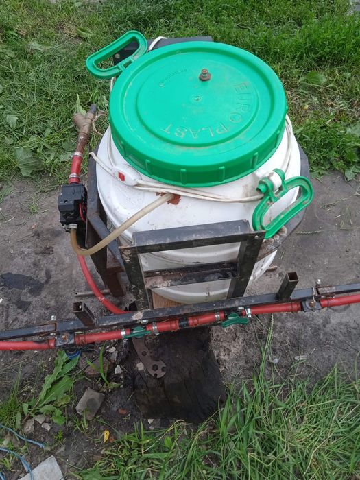 Продам оприскувач до мотоблока,мінітрактор .
