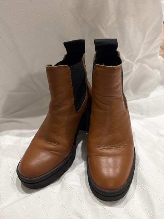 Botas Fly London cor