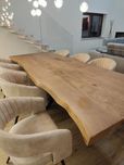 Mesa em madeira maciça - nova