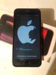 Na części lub odblokowania iPhone SE 2020 A2296 wersja RED