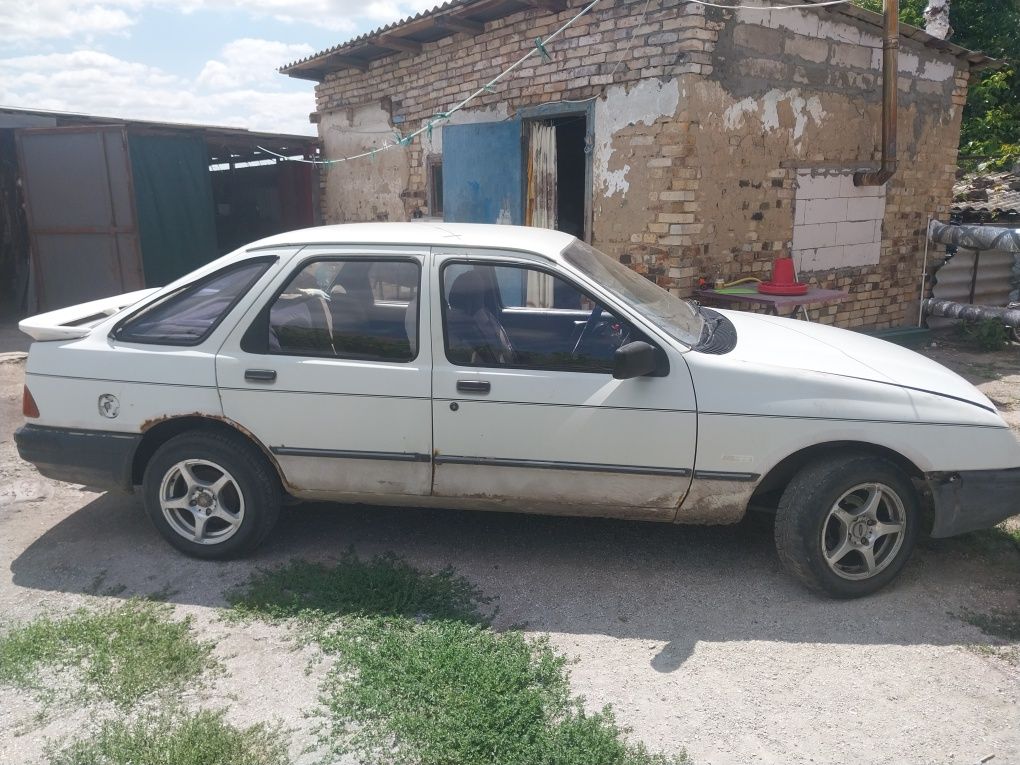 Ford Sierra дизель 2.3