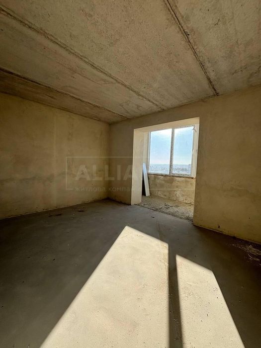 Продам двокімнатну  квартири в збудованому будинку біля Вокзалу