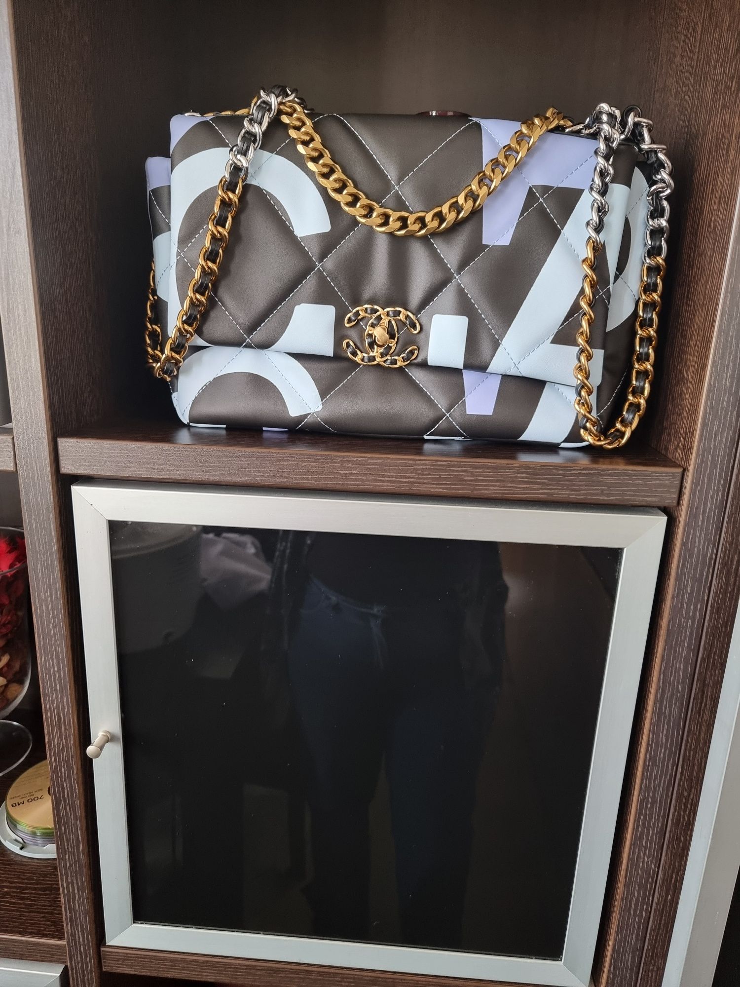 Mala Chanel linda