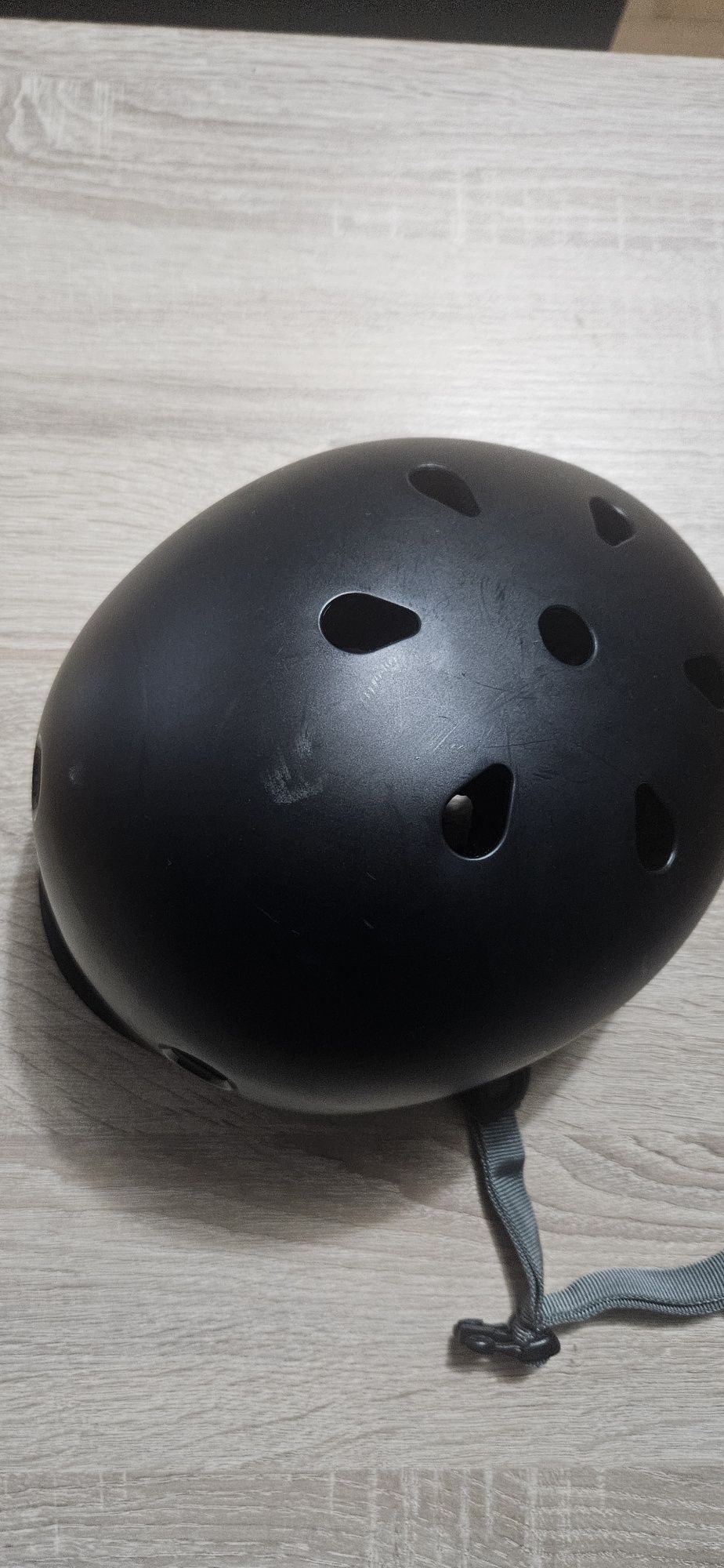 Sprzedam kask uzywany