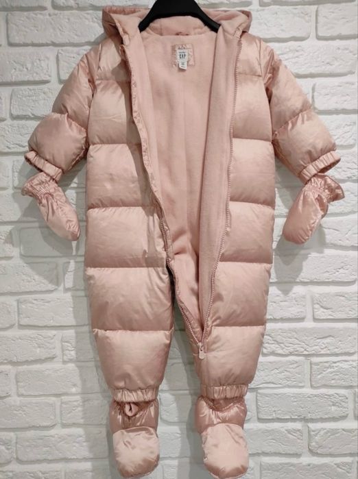 Пух/перо. Зимовий, найтепліший і найзручніший комбінезон Gap.