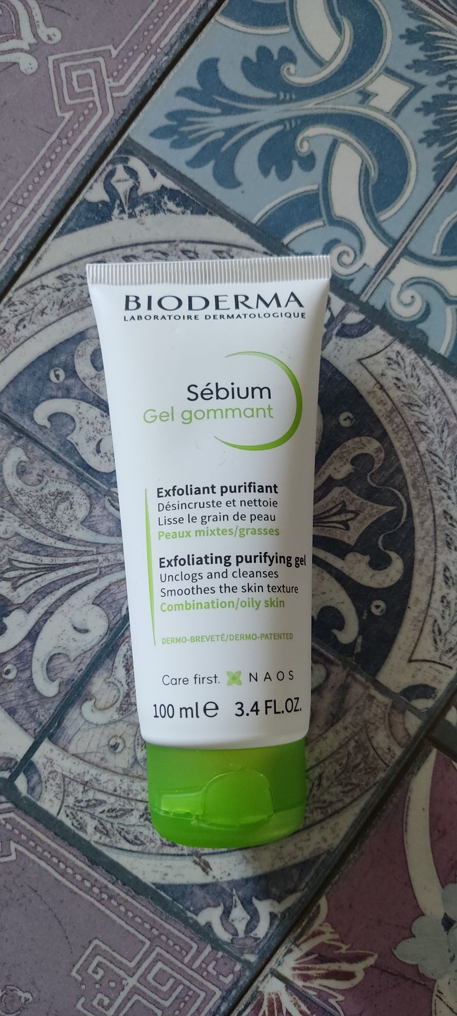 Bioderma Sebium Myjący żel złuszczający - peeling