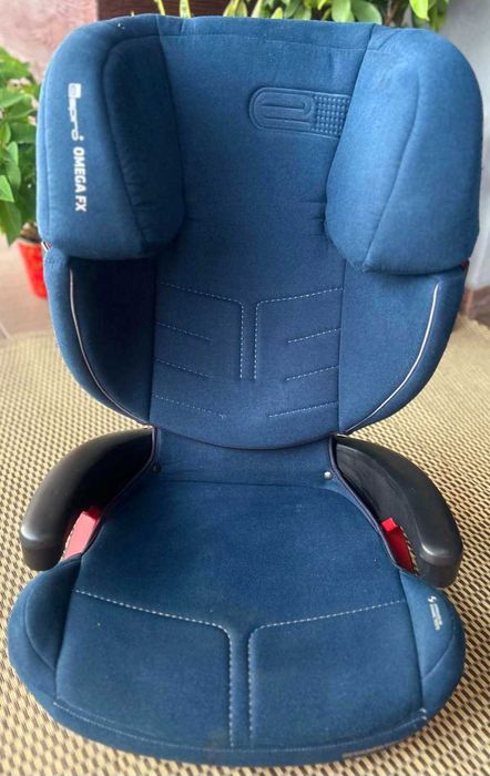 Fotelik samochodowy niebieski z isofixem