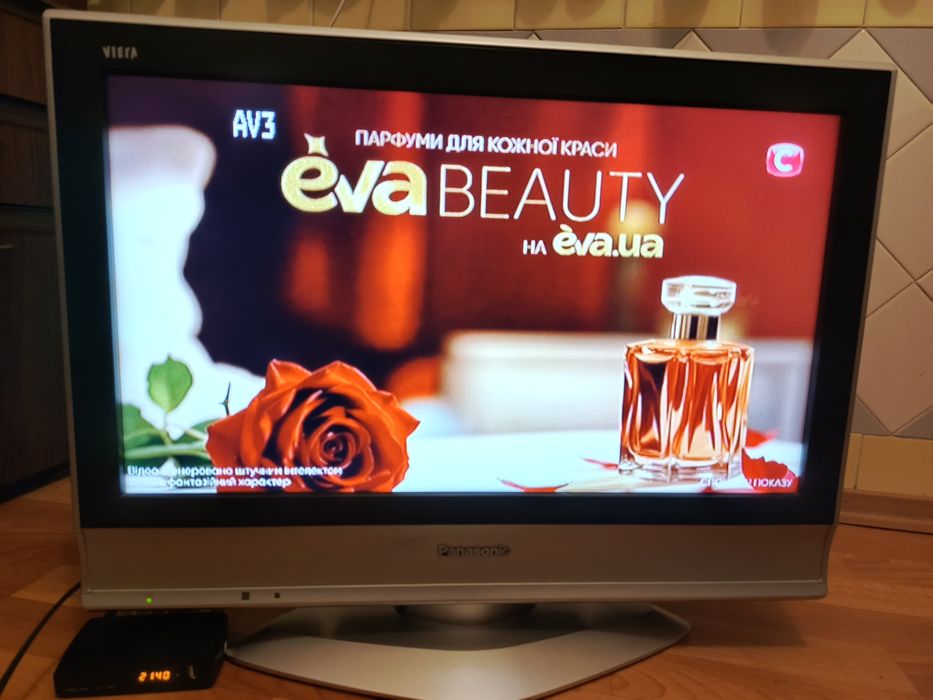 Panasonic LCD Viera TX-26LM70F