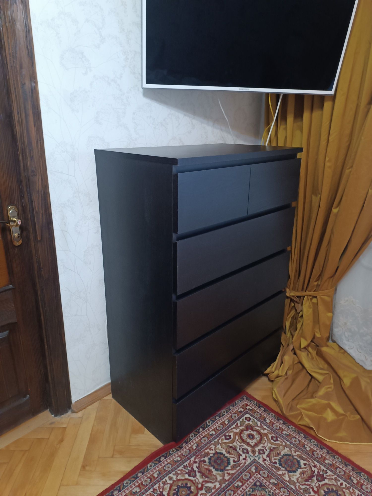 Мебель  для  вітальні
