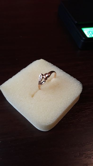 Sprzedam zloty pierścionek