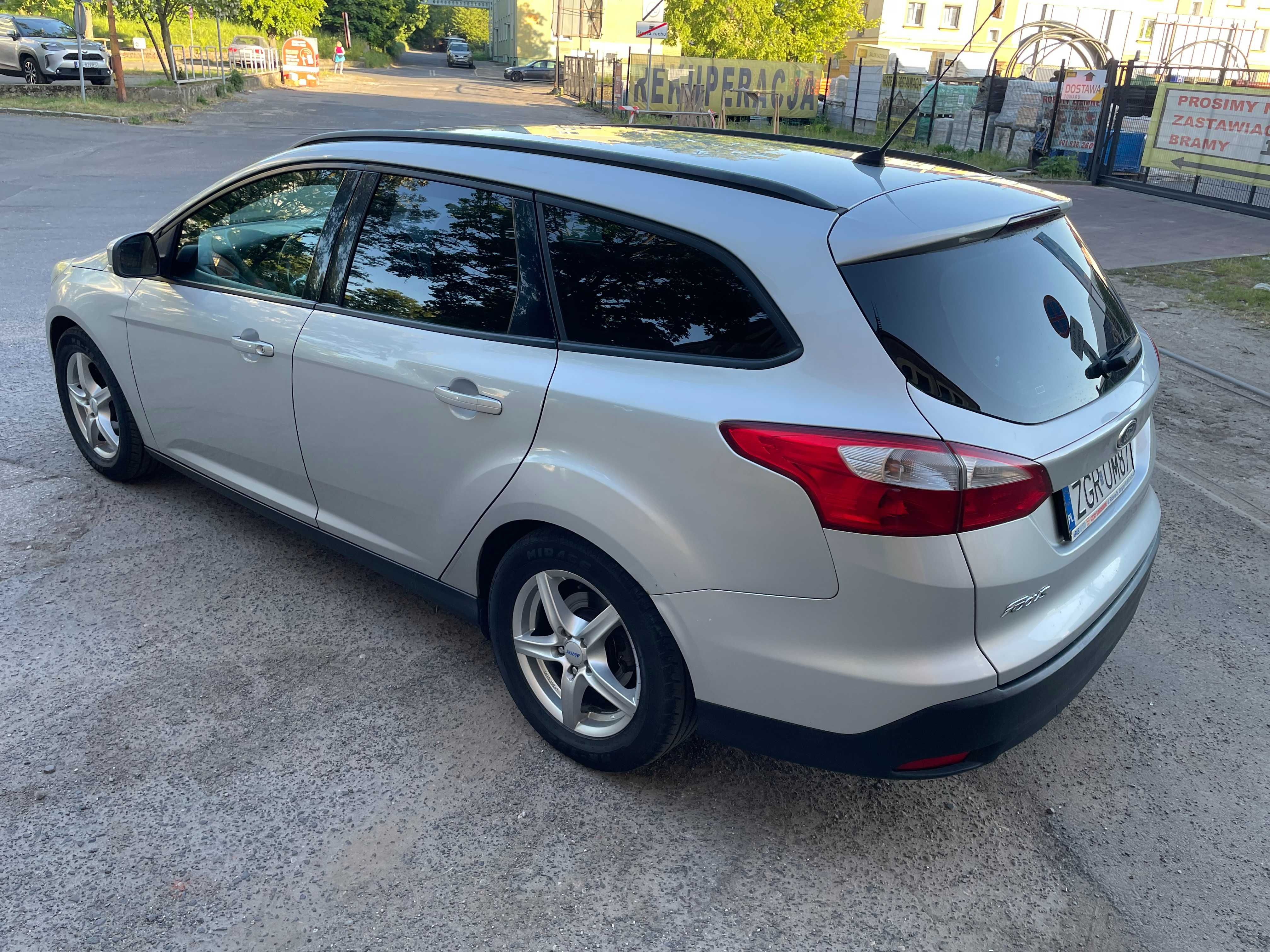 Ford Focus kombi 1.6 tdci Polski salon