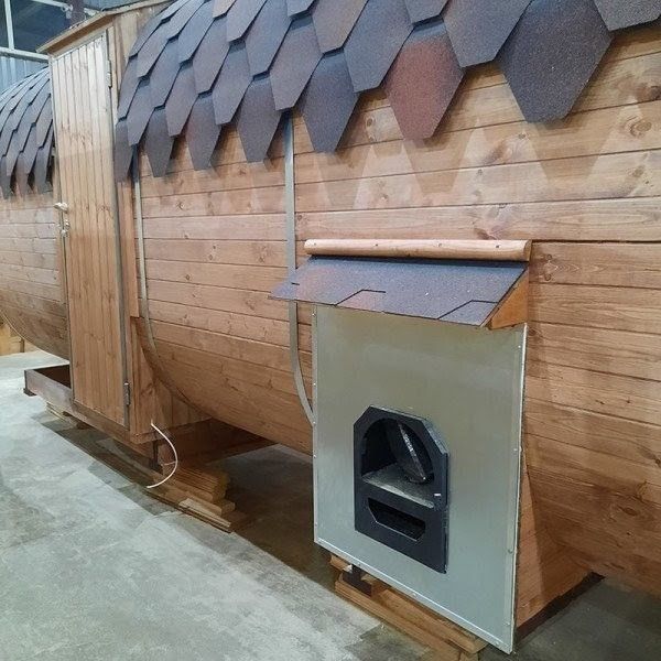 Квадро-Баня топка с улицы 6 м двери внутри стеклянные, лавочки.