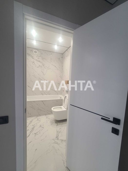 Однокімнатна з ремонтом ЖК Емоція, Хотів