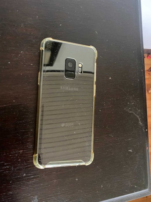 Samsung Galaxy S9 - 64GB - Com Ecrã Rachado