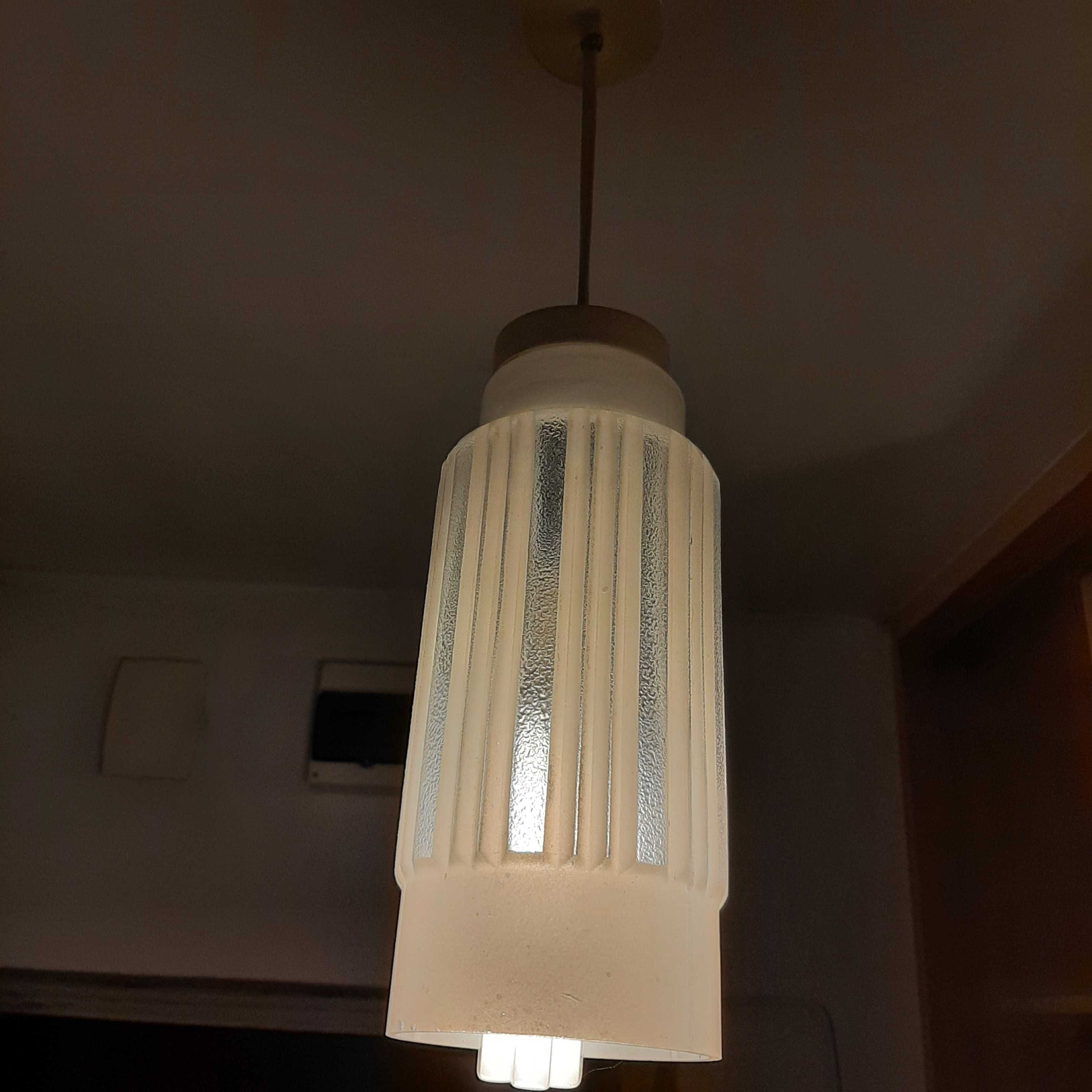 Lampy/żyrandole z PRL-u