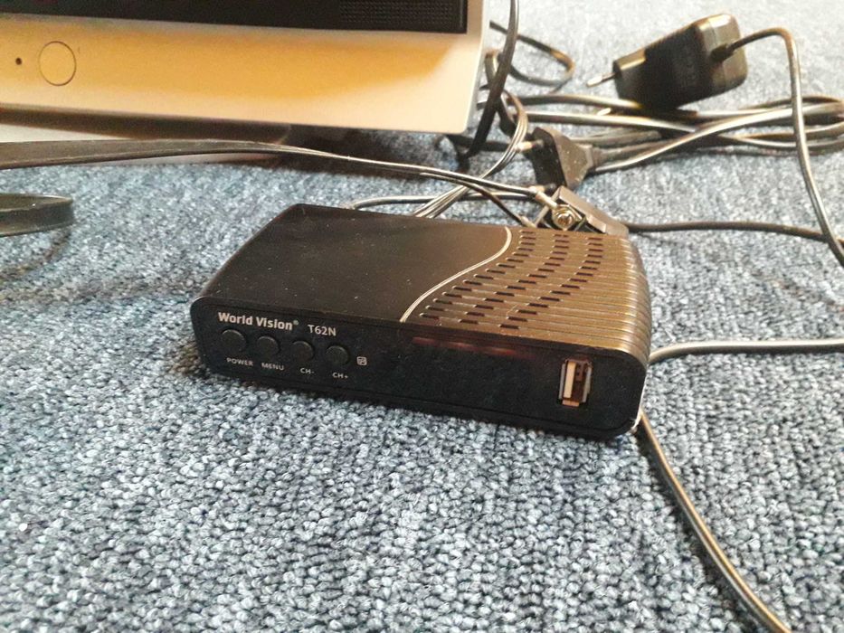 Телевізор Samsung + тюнер