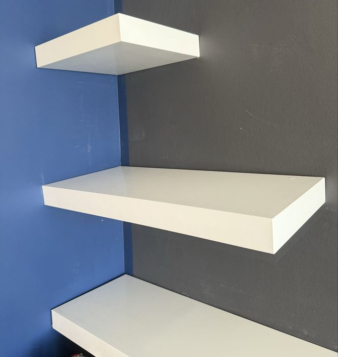 Materac 160x200 + 2 letnie kołdry +1 poduszka  + 3 półki