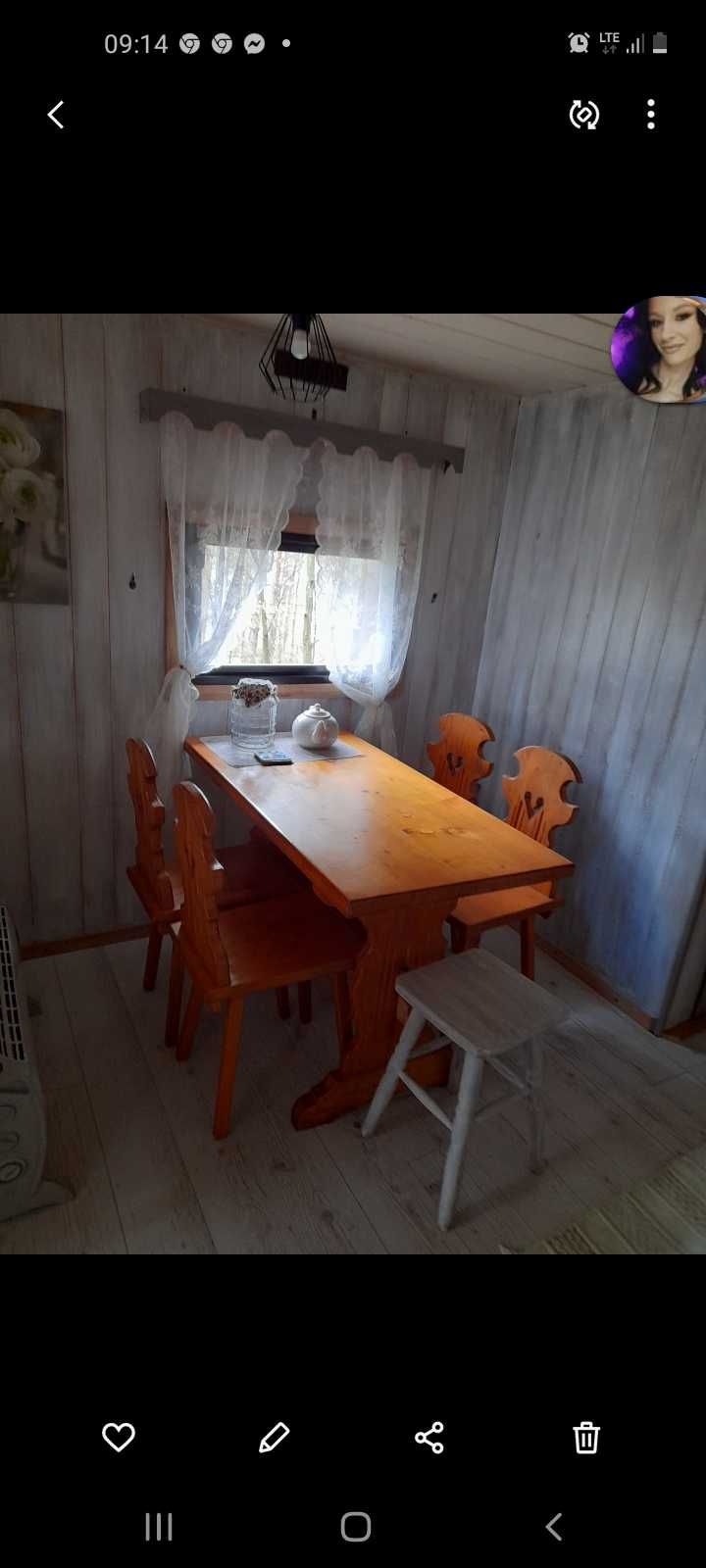 stół ,krzesła -komplet