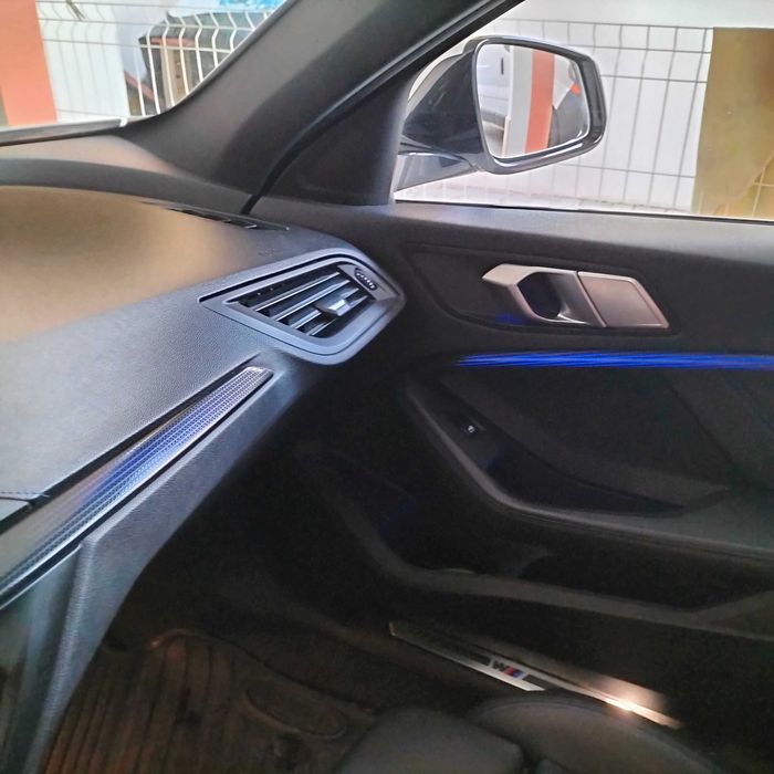 BMW  116d Pack M Desportivo