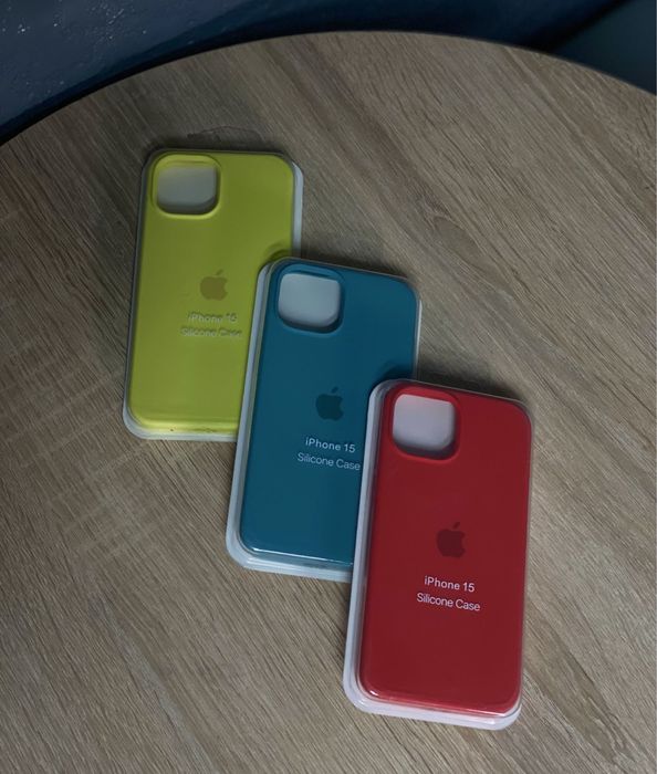 Чохли на iPhone.