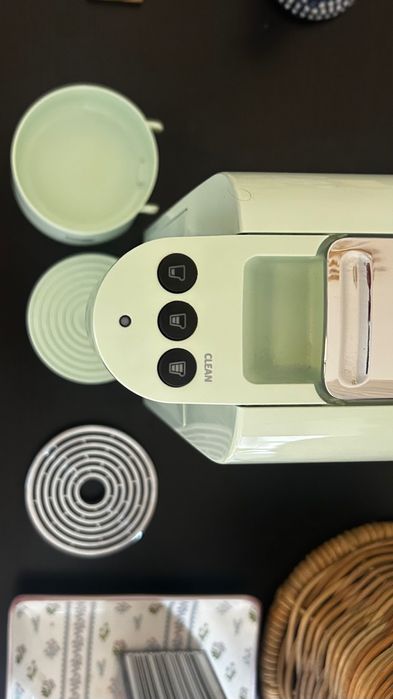 Máquina de café cápsulas Pingo Doce / Camry — excelente estado