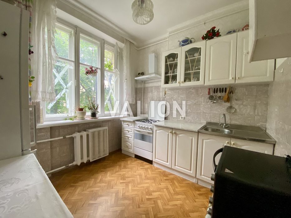 Продаж 2к квартири Печерський р-н вул. Пилипа Орлика 24/1 Без%