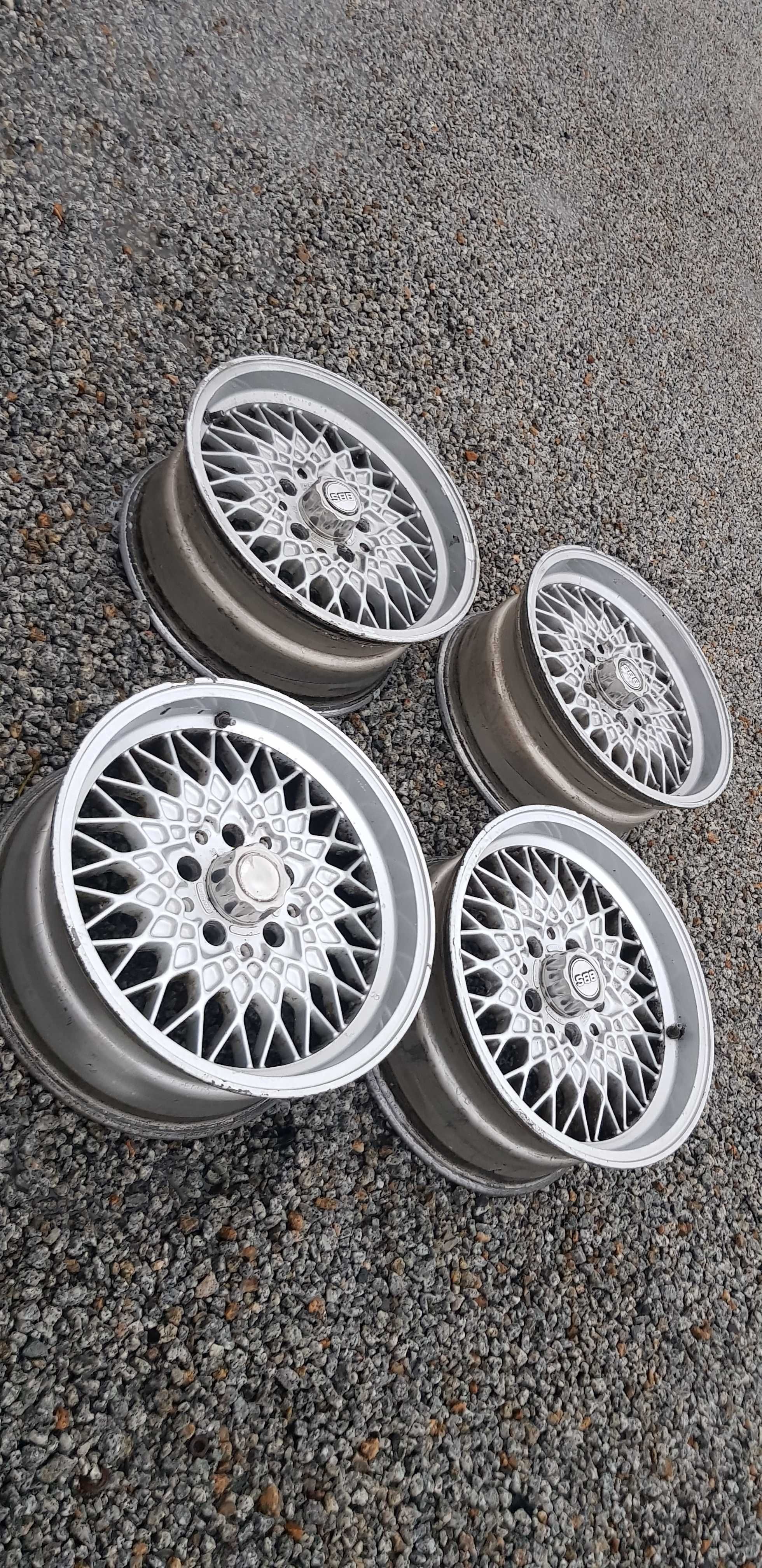 Felgi aluminiowe BBS oryginalne mercedes W107 W108 W114