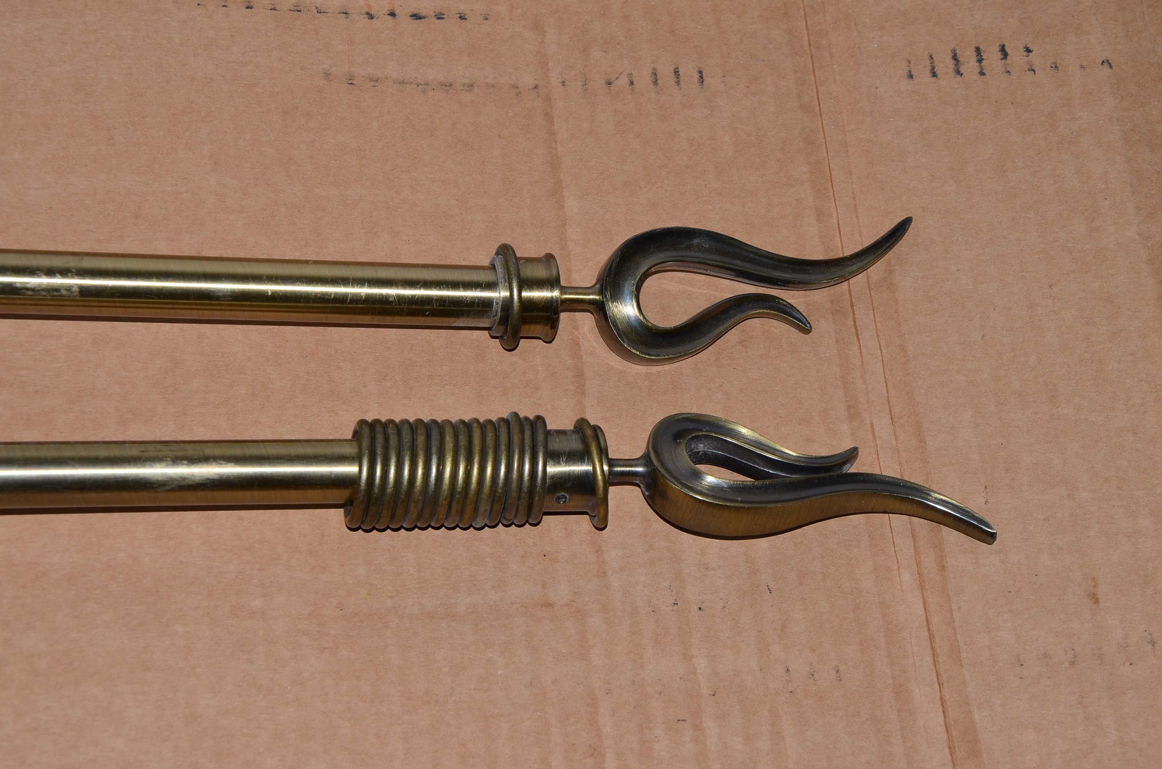 Długi Pojedynczy Metalowy Karnisz 320 cm