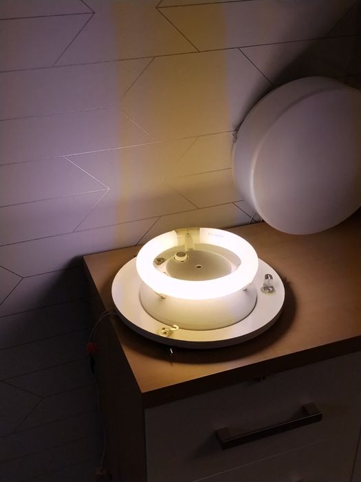 Duże plafony z czasów PRL POLAM-FAREL PK-122/1,