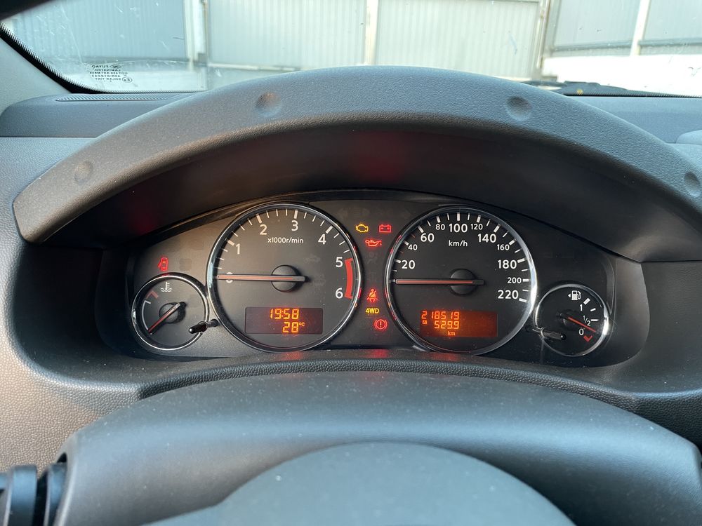 Nissan Navara D40 190cv 2011