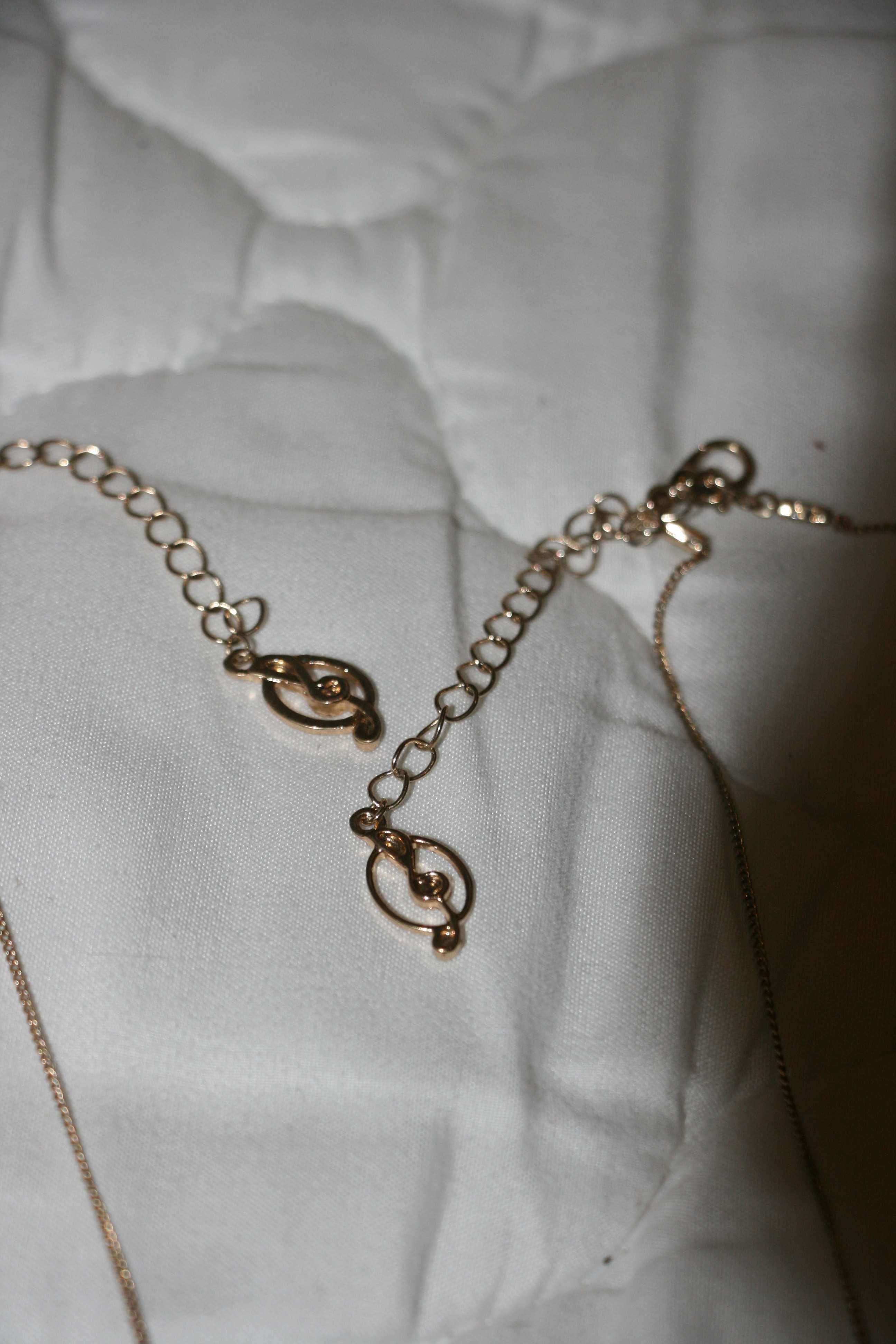 Conjunto Colares Stradivarius