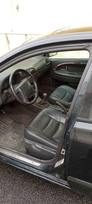 Volvo S40 T4 turbo (200cv) 97 a gpl e com ar condicionado