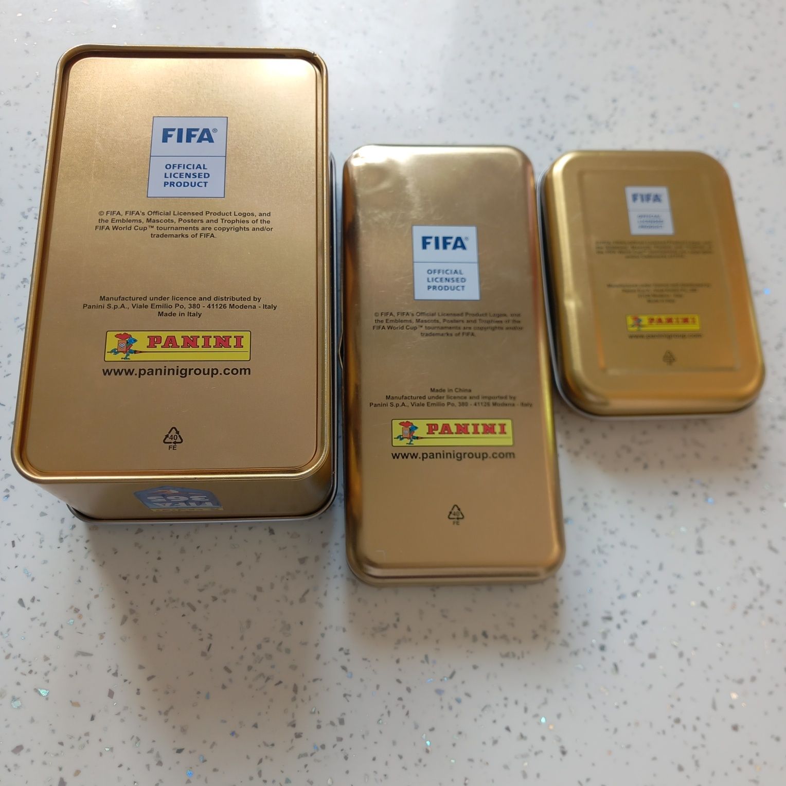 Podełko puszka etui metalowe opakowanie 3 szt. pudełka Panini FIFA 365