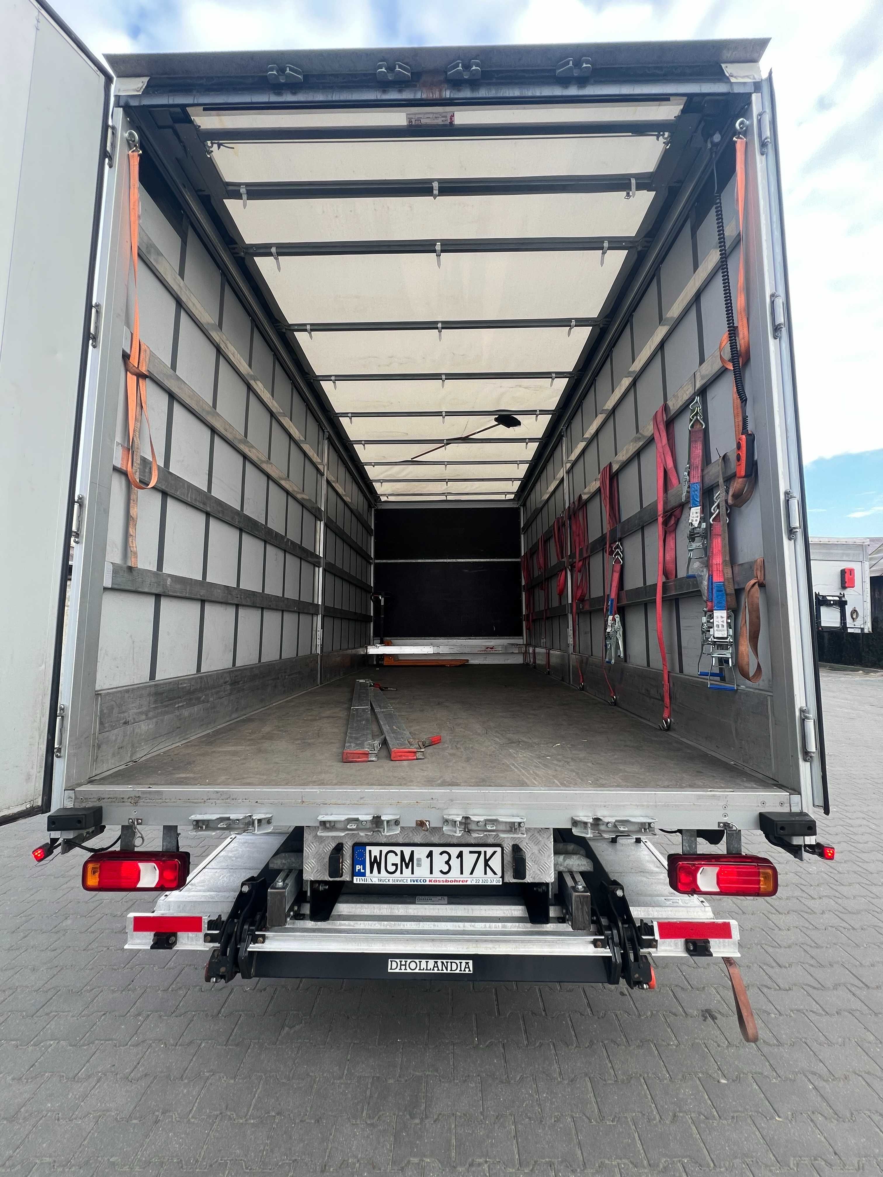 Iveco Daily 70C18 AB06 Max kabina łużko za fotelami + winda 7200 DMC