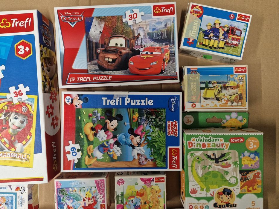 Puzzle kilka zestawów