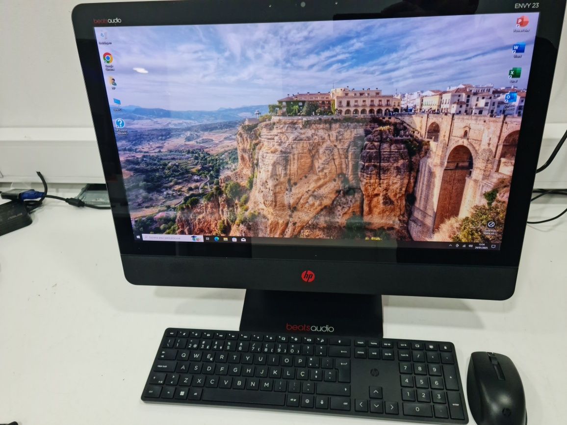Hp Envy recline 23 All In One