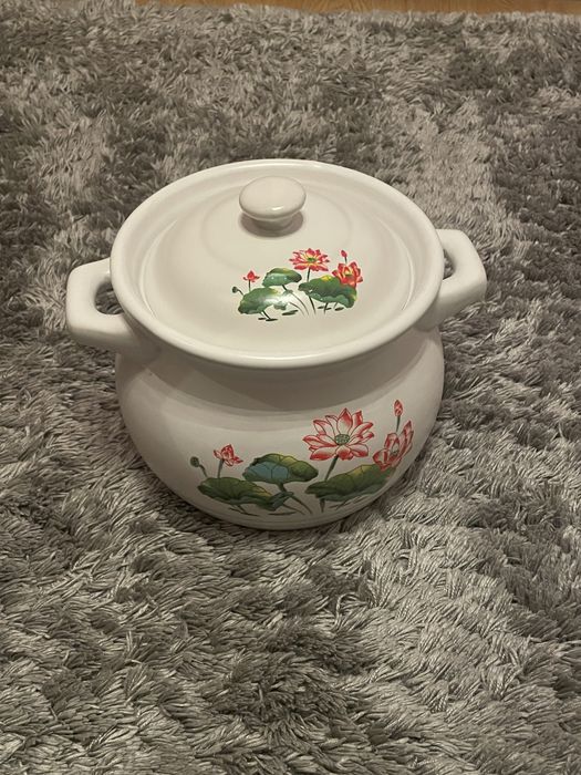 Керамічна каструля 3,2 літра нова