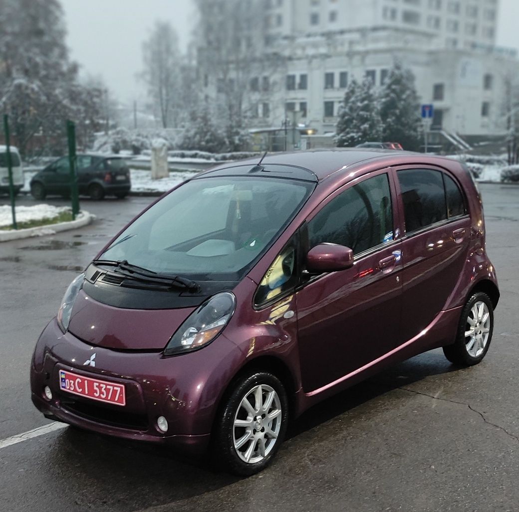 Mitsubishi I-miev 2011 електро