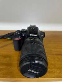 Vendo Nikon D5600 com lente e acessórios