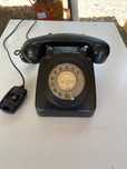 Telefone fixo antigo