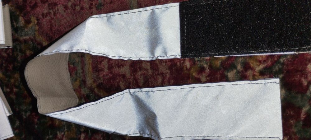 Світловідбиваюча стрічка на застібках-липучках