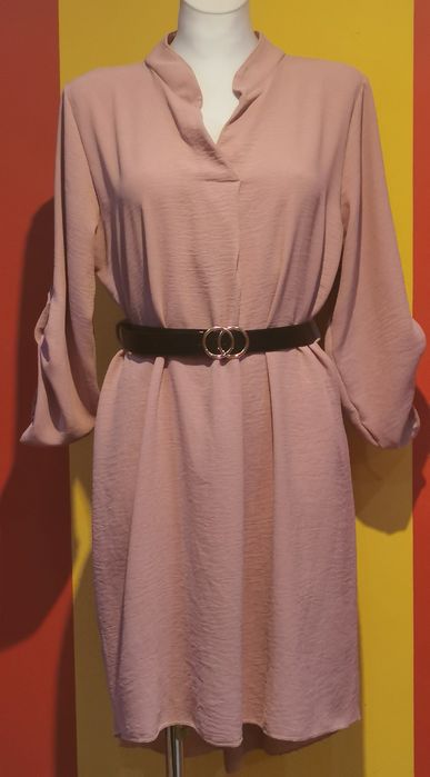 Fajna luźna sukienka koszulowa z paseczkiem