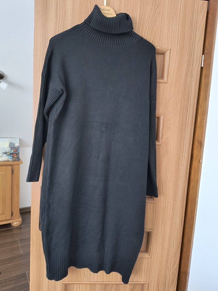 Sweter sukienka z golfem ciepła